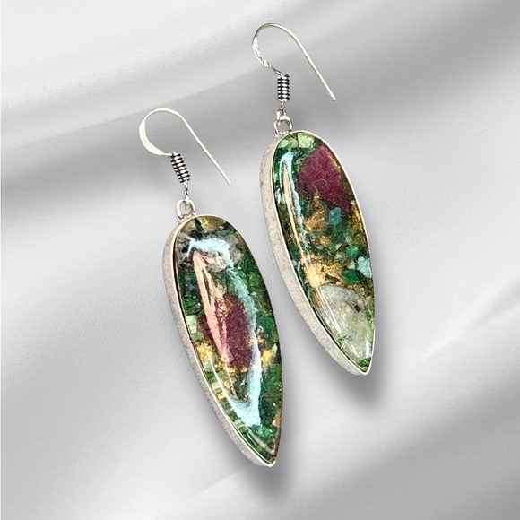 OYSTER TURQUOISE EARRINGS - Picture 4 of 7